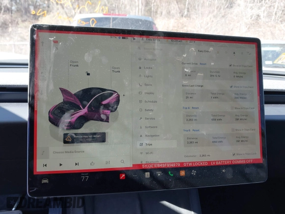 2025 Tesla Model 3 Long Range with VIN 5YJ3E1EB4SF914979, listed as a IAAI auction lot 41695023 with 2,263 mi miles and . Bid and sale history available at DreamBid. Image 7.