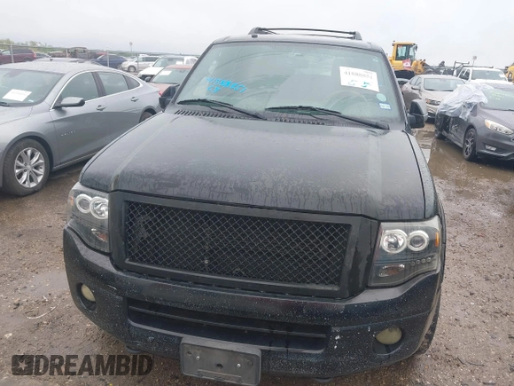 2007 Ford Expedition Max Limited с VIN 1FMFK205X7LA05982, выставлен на аукционе IAAI как лот 41888851 с пробегом 254 343 миль миль и . История ставок и продаж доступна на DreamBid. Изображение 6.