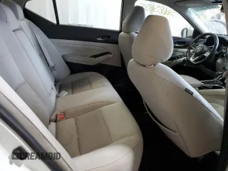 2022 Nissan Altima SV z VIN 1N4BL4DV4NN335565, wystawiony jako Copart lot #56685655 z przebiegiem 34 693 mil mil oraz Szkoda całkowita • Salvage title. Historia ofert i sprzedaży dostępna na DreamBid. Obrazek 10.