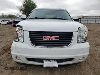 2013 GMC Yukon SLE with VIN 1GKS1AE04DR205296, listed as a Copart auction lot 83853164 with 111,408 mi miles and Salvage Title. Bid and sale history available at carsss.com. Image 5.