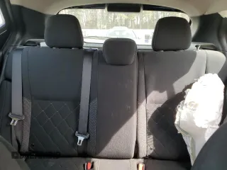 2020 Nissan Kicks S z VIN 3N1CP5BV5LL489505, wystawiony jako Copart lot #51147705 z przebiegiem 95 976 mil mil oraz Szkoda całkowita • Salvage title. Historia ofert i sprzedaży dostępna na DreamBid. Obrazek 10.