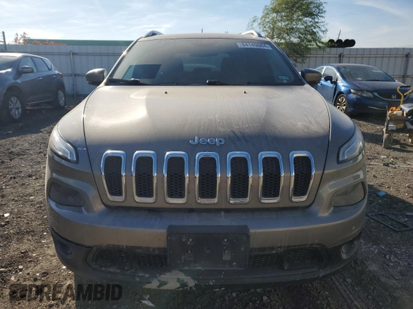 2016 Jeep Grand Cherokee with VIN 1C4PJCLS6GW281609, listed as a Copart auction lot 84149004 with 123,806 mi miles and Clean title. Bid and sale history available at DreamBid. Image 5.
