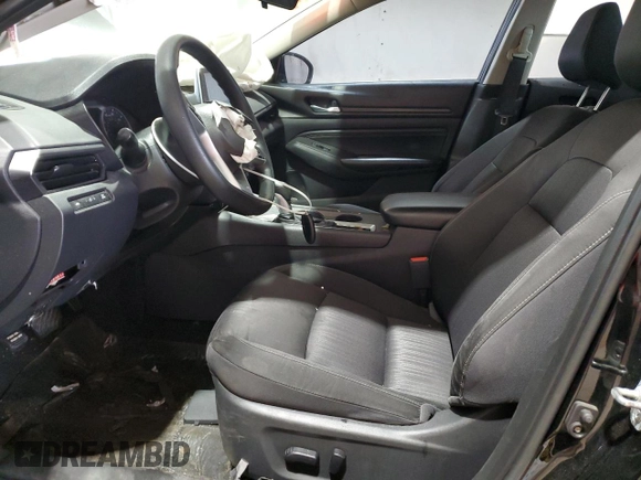2020 Nissan Altima S z VIN 1N4BL4BV9LC238745, wystawiony jako Copart lot #57211045 z przebiegiem 99 668 mil mil oraz Szkoda całkowita • Salvage title. Historia ofert i sprzedaży dostępna na DreamBid. Obrazek 7.