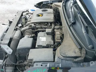 2020 Hyundai Elantra SEL z VIN KMHD84LF5LU028547, wystawiony jako IAAI lot #43034567 z przebiegiem 89 429 mil mil oraz . Historia ofert i sprzedaży dostępna na DreamBid. Obrazek 21.