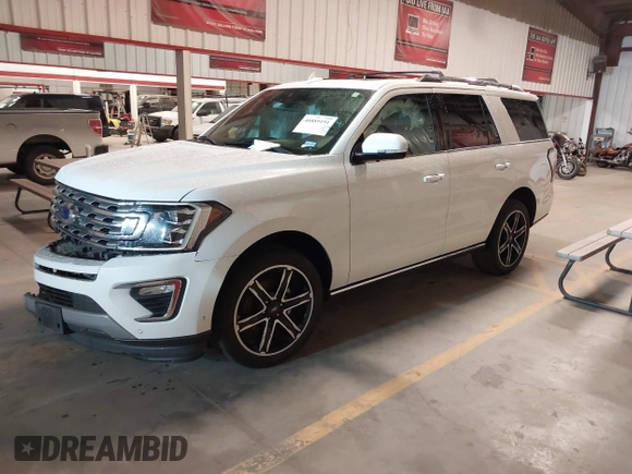 2020 Ford Expedition Limited with VIN 1FMJU1KT2LEA43554, listed as a IAAI auction lot 40889191 with 96,824 mi miles. Bid and sale history available at carsss.com. Image 2.