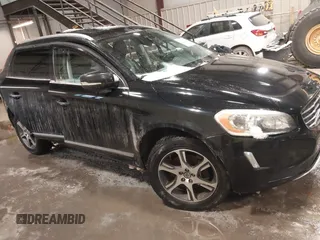 2014 Volvo XC60 R-Design Premier Plus with VIN YV4902DZ7E2537839, listed as a IAAI auction lot 41570128 with 8,858 mi miles and . Bid and sale history available at DreamBid. Image 12.