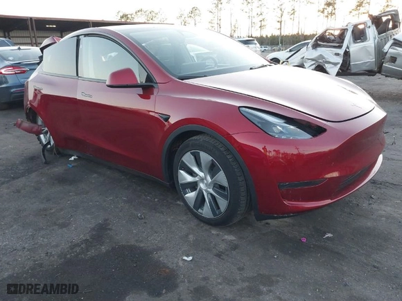 2024 Tesla Model Y with VIN 7SAYGDED0RF003564, listed as a IAAI auction lot 41496762 with NaN miles. Bid and sale history available at carsss.com. Image 1.