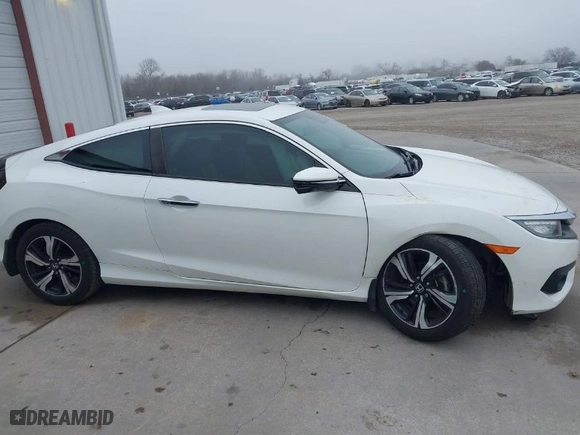 2017 Honda Civic Coupe Touring with VIN 2HGFC3B91HH353905, listed as a IAAI auction lot 41506843 with 81,383 mi miles. Bid and sale history available at carsss.com. Image 13.