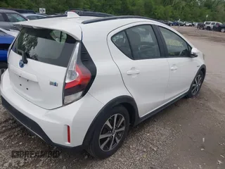 2018 Toyota Prius One with VIN JTDKDTB33J1599980, listed as a IAAI auction lot 42057855 with 112,027 mi miles and . Bid and sale history available at DreamBid. Image 4.