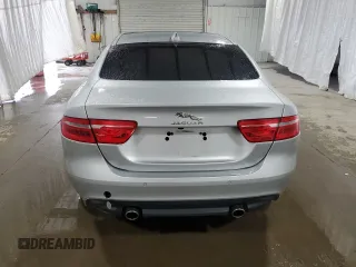 2018 Jaguar XE 35t Prestige z VIN SAJAK4EV5JCP22138, wystawiony jako Copart lot #55419435 z przebiegiem 55 109 mil mil oraz Czysty tytuł • Clean title. Historia ofert i sprzedaży dostępna na DreamBid. Obrazek 6.