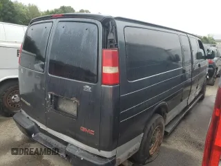 2003 GMC Savana with VIN 1GJHG39U931116858, listed as a Copart auction lot 65640084 with Not Provided miles and Salvage Title. Bid and sale history available at carsss.com. Image 3.