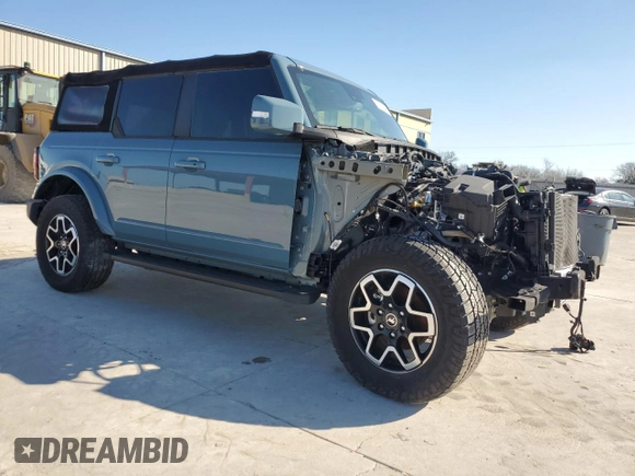 2022 Ford Bronco z VIN 1FMDE5DH6NLB13372, wystawiony jako Copart lot #80020714 z przebiegiem 19 783 mil mil oraz Szkoda całkowita • Salvage title. Historia ofert i sprzedaży dostępna na DreamBid. Obrazek 4.