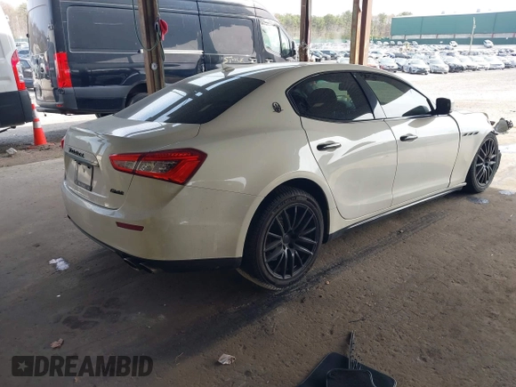 2015 Maserati Ghibli z VIN ZAM57XSA9F1141342, wystawiony jako IAAI lot #42118941 z przebiegiem 77 473 mil mil oraz . Historia ofert i sprzedaży dostępna na DreamBid. Obrazek 4.