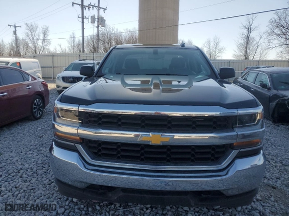 2019 Chevrolet Silverado 1500 LD LT with VIN 2GCVKPEC1K1137922, listed as a Copart auction lot 48301025 with 78,120 mi miles and Clean Title. Bid and sale history available at carsss.com. Image 5.