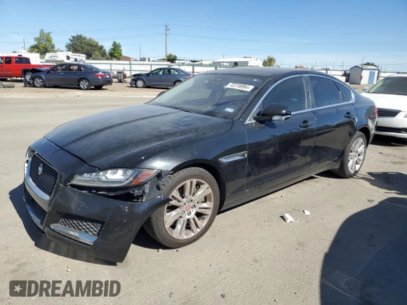 2016 Jaguar XF 35t Premium with VIN SAJBD4BV8GCY06272, listed as a Copart auction lot 72278994 with 87,824 mi miles and Salvage Title. Bid and sale history available at carsss.com. Image 1.