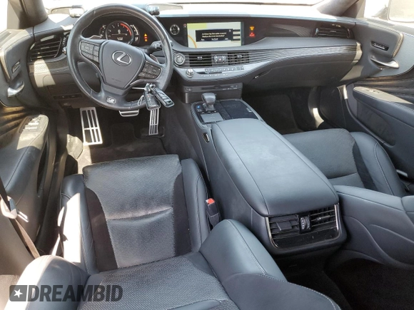 2018 Lexus LS 500 z VIN JTHB51FF6J5000356, wystawiony jako Copart lot #56917685 z przebiegiem 27 590 mil mil oraz Tytuł czysty. Historia ofert i sprzedaży dostępna na DreamBid. Obrazek 8.