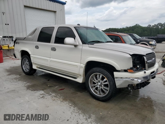 2005 Chevrolet Avalanche LT with VIN 3GNEC12Z05G182310, listed as a Copart auction lot 57424735 with 284,130 mi miles and Salvage title. Bid and sale history available at DreamBid. Image 4.