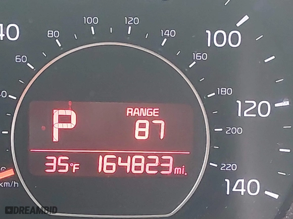 2016 Kia Soul + with VIN KNDJP3A5XG7241688, listed as a IAAI auction lot 41678769 with 164,823 mi miles. Bid and sale history available at carsss.com. Image 15.