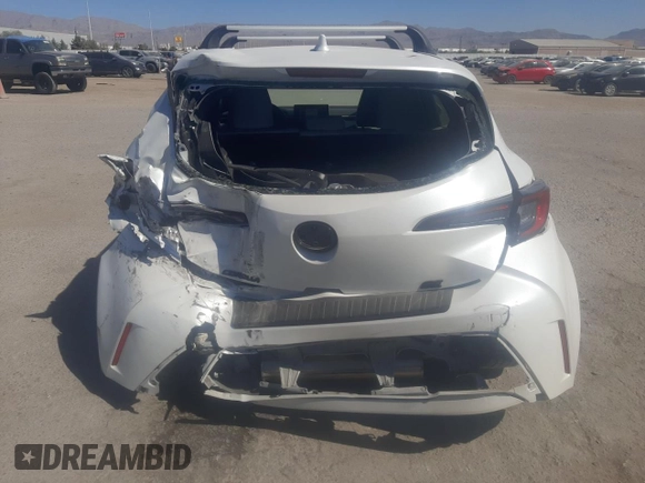2023 Toyota Corolla Hatchback SE with VIN JTND4MBE6P3209320, listed as a Copart auction lot 69123784 with 8,252 mi miles and Salvage Title. Bid and sale history available at carsss.com. Image 6.