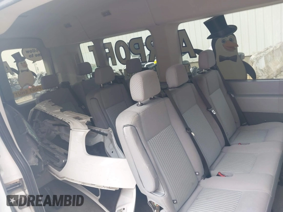 2017 Ford Transit XL с VIN 1FBAX2CMXHKA61788, выставлен на аукционе IAAI как лот 42134762 с пробегом 35 826 миль миль и . История ставок и продаж доступна на DreamBid. Изображение 8.