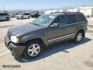 2006 Jeep Grand Cherokee Limited with VIN 1J4HS58N86C117546, listed as a Copart auction lot 61478474 with 236,987 mi miles and Salvage Title. Bid and sale history available at carsss.com. Image 1.