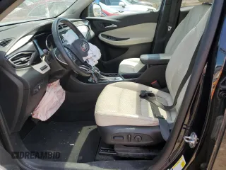 2021 Buick Encore GX Essence с VIN KL4MMFSL8MB083066, выставлен на аукционе Copart как лот 55108475 с пробегом 51 582 миль миль и Чистый • Clean title. История ставок и продаж доступна на DreamBid. Изображение 7.