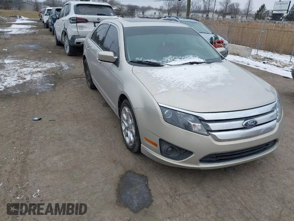2010 Ford Fusion SE with VIN 3FAHP0HAXAR228798, listed as a IAAI auction lot 41532448 with 164,277 mi miles. Bid and sale history available at carsss.com. Image 1.