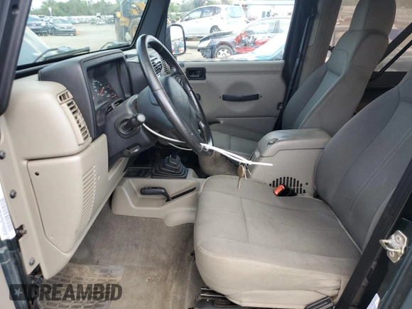 2003 Jeep Wrangler Sahara with VIN 1J4FA59S73P308250, listed as a Copart auction lot 64305965 with 186,288 mi miles and Clean title. Bid and sale history available at DreamBid. Image 7.