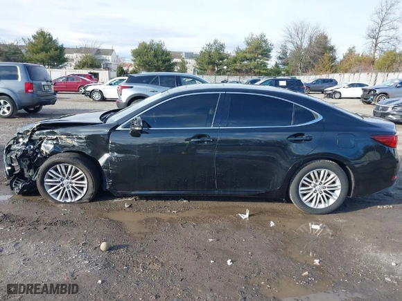 2016 Lexus ES 350 with VIN JTHBK1GG7G2215805, listed as a IAAI auction lot 41151421 with 131,616 mi miles. Bid and sale history available at carsss.com. Image 14.