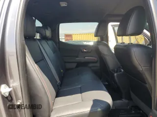 2023 Toyota Tacoma SR z VIN 3TYCZ5AN3PT165207, wystawiony jako Copart lot #54628175 z przebiegiem 15 932 mil mil oraz Szkoda całkowita • Salvage title. Historia ofert i sprzedaży dostępna na DreamBid. Obrazek 10.