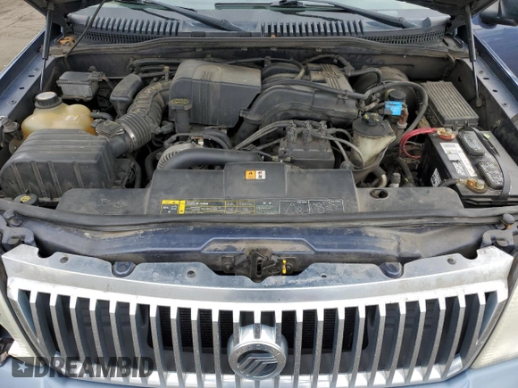 2002 Mercury Mountaineer z VIN 4M2ZU86E62ZJ06894, wystawiony jako Copart lot #56680624 z przebiegiem 200 718 mil mil oraz Nie do naprawy. Historia ofert i sprzedaży dostępna na DreamBid. Obrazek 11.