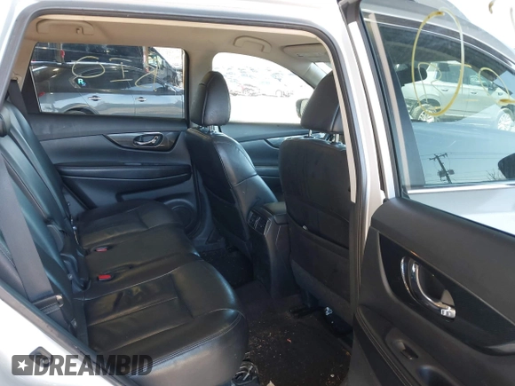 2015 Nissan Rogue SL with VIN 5N1AT2MV4FC892446, listed as a IAAI auction lot 41990895 with 185,423 mi miles and . Bid and sale history available at carsss.com. Image 8.