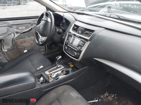 2018 Nissan Altima 2.5 SV with VIN 1N4AL3AP2JC217029, listed as a IAAI auction lot 41316847 with 200,176 mi miles. Bid and sale history available at carsss.com. Image 5.