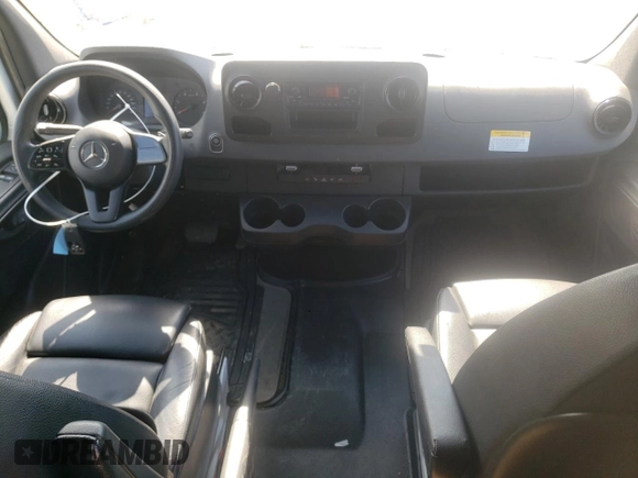 2021 Mercedes-Benz Sprinter with VIN W1Y4EDHY1MT059255, listed as a Copart auction lot 44941404 with 350,725 mi miles and Salvage Title. Bid and sale history available at DreamBid. Image 8.
