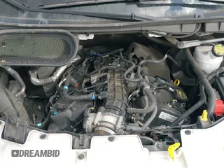 2022 Ford Transit Cargo z VIN 1FTBR1YG6NKA84259, wystawiony jako IAAI lot #40764177 z przebiegiem 80 042 mil mil oraz . Historia ofert i sprzedaży dostępna na DreamBid. Obrazek 19.
