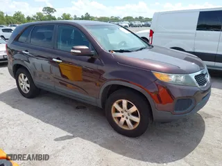 2011 Kia Sorento LX with VIN 5XYKT3A18BG073803, listed as a IAAI auction lot 41934922 with NaN miles. Bid and sale history available at carsss.com. Image 1.