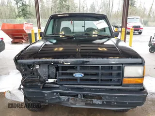1989 Ford Ranger with VIN 1FTCR15T2KPB41366, listed as a IAAI auction lot 41980273 with 57,772 mi miles. Bid and sale history available at carsss.com. Image 12.