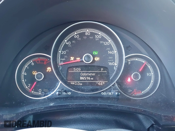 2019 Volkswagen Beetle S с VIN 3VWFD7AT7KM719095, выставлен на аукционе IAAI как лот 40919031 с пробегом 86 516 миль миль и . История ставок и продаж доступна на DreamBid. Изображение 7.