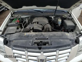 2011 Cadillac Escalade ESV Premium z VIN 1GYS4JEF6BR125500, wystawiony jako Copart lot #51917445 z przebiegiem 258 390 mil mil oraz Tytuł czysty. Historia ofert i sprzedaży dostępna na DreamBid. Obrazek 12.