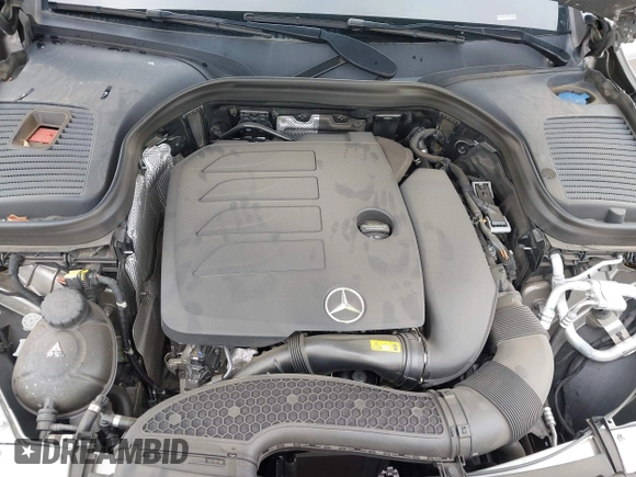 2021 Mercedes-Benz GLC 300 with VIN W1N0G8DB5MV297726, listed as a IAAI auction lot 42202541 with 39,251 mi miles and . Bid and sale history available at DreamBid. Image 10.