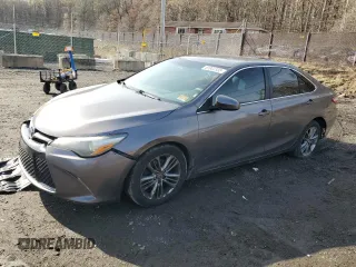 2017 Toyota Camry XLE with VIN 4T1BF1FK9HU311819, listed as a Copart auction lot 50902335 with 263,583 mi miles and Clean Title. Bid and sale history available at carsss.com. Image 1.