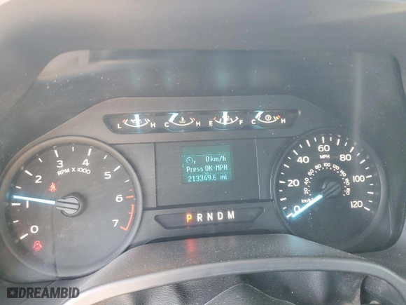 2019 Ford F-150 XL with VIN 1FTMF1C57KKD38404, listed as a Copart auction lot 46847675 with 213,349 mi miles and Clean Title. Bid and sale history available at carsss.com. Image 9.