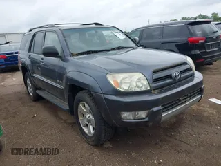 2003 Toyota 4Runner SR5 z VIN JTEBU14R738010389, wystawiony jako IAAI lot #42540571 z przebiegiem 242 776 mil mil oraz . Historia ofert i sprzedaży dostępna na DreamBid. Obrazek 1.