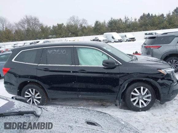 2019 Honda Pilot EX-L with VIN 5FNYF6H52KB051363, listed as a IAAI auction lot 41591540 with 109,860 mi miles. Bid and sale history available at carsss.com. Image 13.
