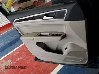 2023 Volkswagen Atlas SE z VIN 1V2HR2CA5PC527628, wystawiony jako IAAI lot #42569146 z przebiegiem 27 424 mil mil oraz . Historia ofert i sprzedaży dostępna na DreamBid. Obrazek 16.