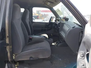 2000 Ford Ranger XLT with VIN 1FTZR15X9YPB33383, listed as a IAAI auction lot 41821934 with 176,899 mi miles and . Bid and sale history available at DreamBid. Image 5.