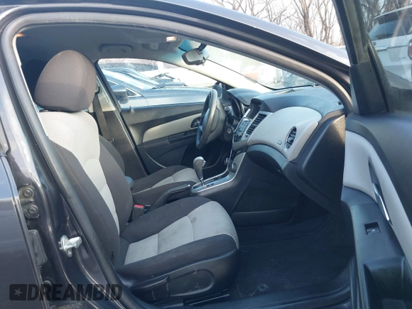 2014 Chevrolet Cruze LS with VIN 1G1PA5SH0E7150807, listed as a IAAI auction lot 41191261 with 180,428 mi miles and . Bid and sale history available at DreamBid. Image 5.