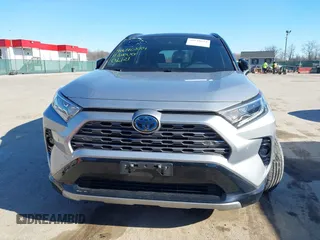 2021 Toyota RAV4 Hybrid XSE with VIN 4T3E6RFV7MU033736, listed as a IAAI auction lot 41640884 with 35,563 mi miles and . Bid and sale history available at DreamBid. Image 12.