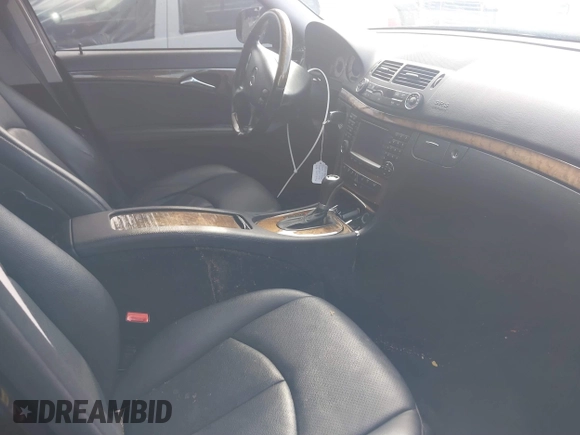 2008 Mercedes-Benz E 350 Luxury with VIN WDBUF87X88B292447, listed as a IAAI auction lot 41754352 with 161,935 mi miles and . Bid and sale history available at carsss.com. Image 5.