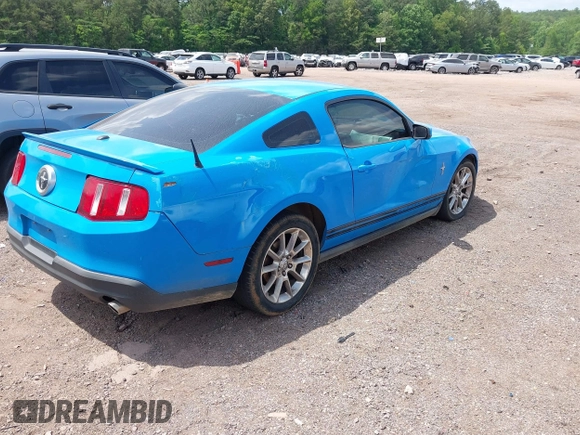 2010 Ford Mustang V6 with VIN 1ZVBP8AN0A5146767, listed as a IAAI auction lot 42121964 with 139,009 mi miles. Bid and sale history available at carsss.com. Image 4.